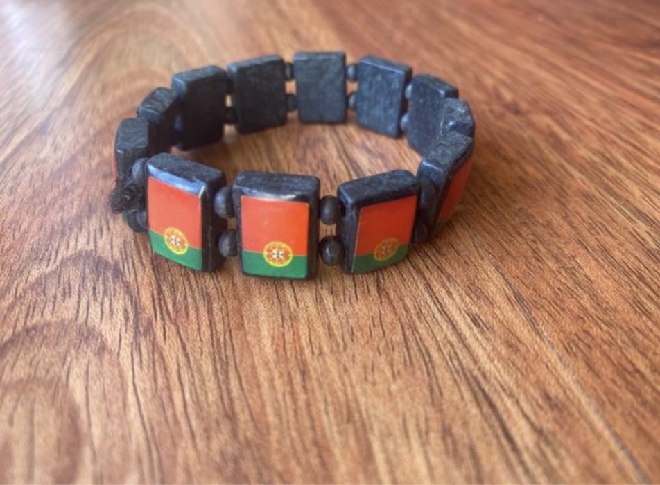 Duas Pulseiras “Portugal”