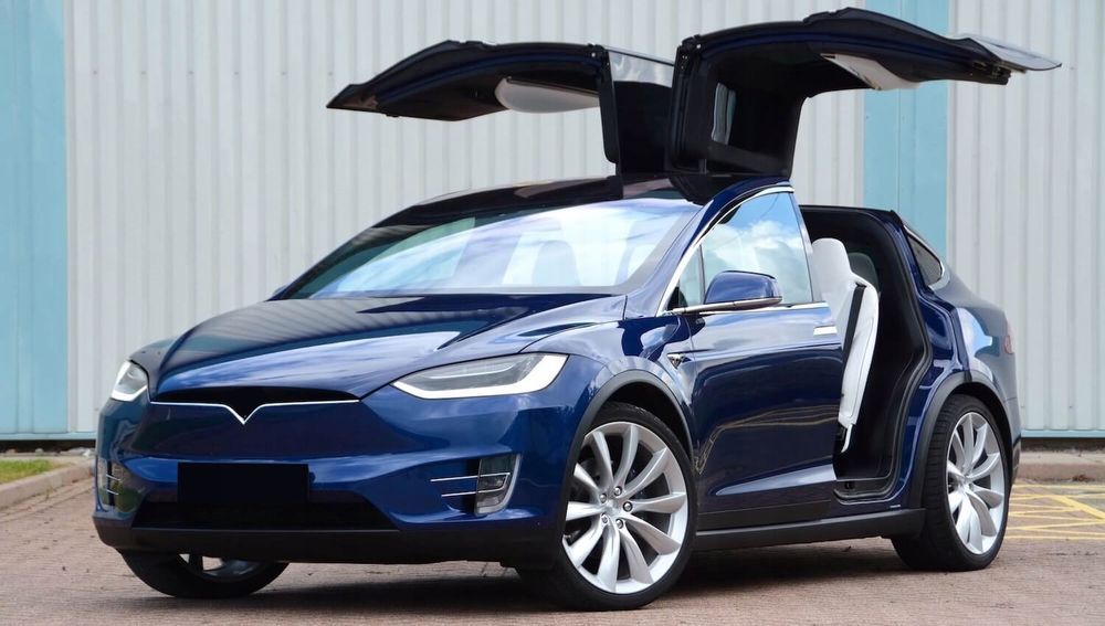 Srebrne felgi R22 5x120 Tesla Model S 8,5J ET40 / 9J