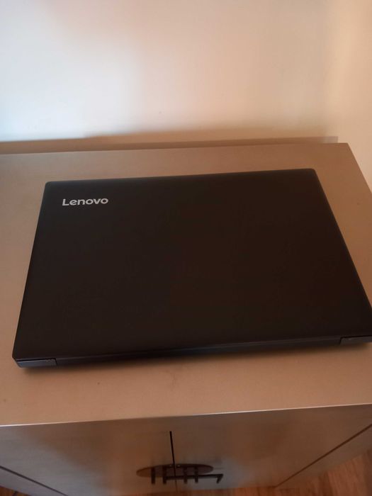 Portátil Lenovo Ideapad 330 AMD A6, Disco SSD 250Gb, 8 GB Ram