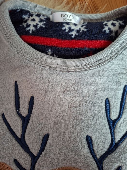 Sweterek i bluza, nowe