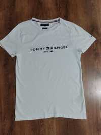 Футболка Tommy Hilfiger.