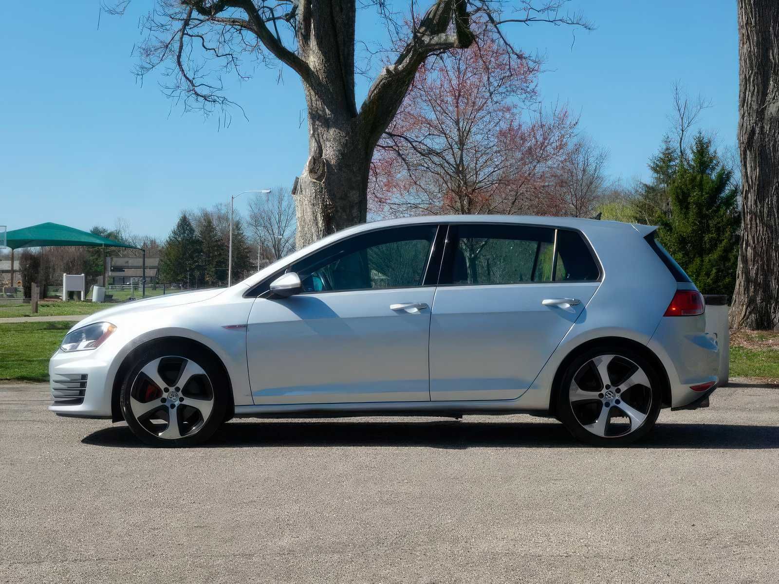 2017 Volkswagen Golf GTI