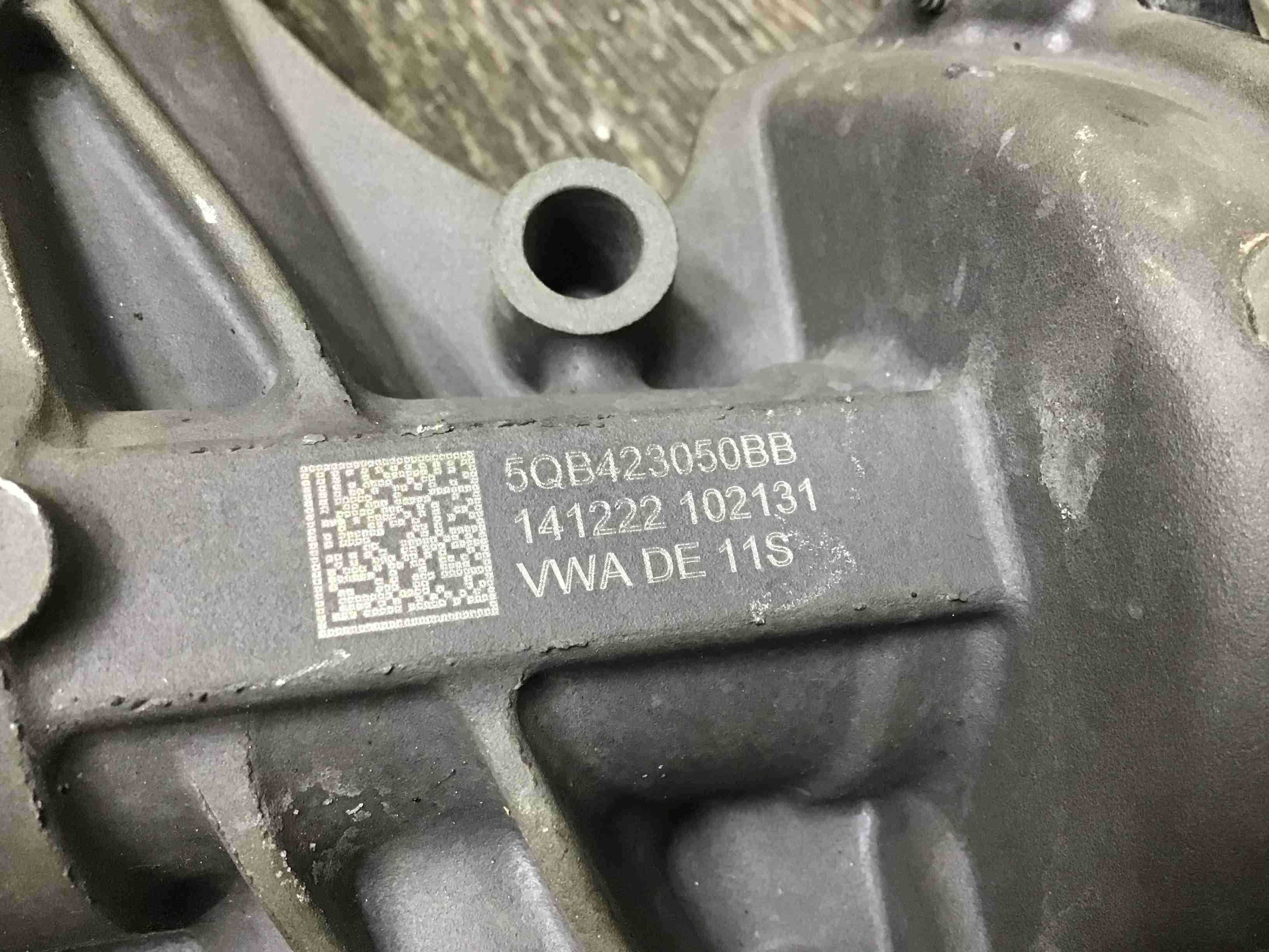 Рулевая рейка кермова рейка Audi	q3 5q0959439r 5qb423050bb LHD