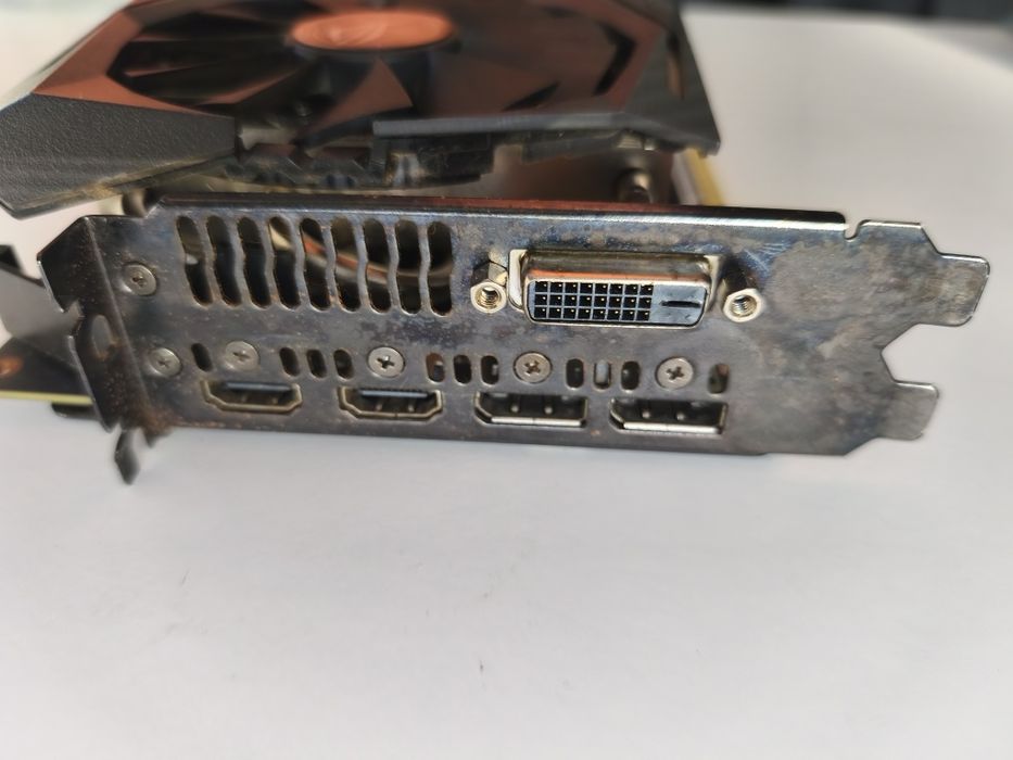 Gráfica ASUS ROG Strix RX VEGA 56 - 8Gb HBM2