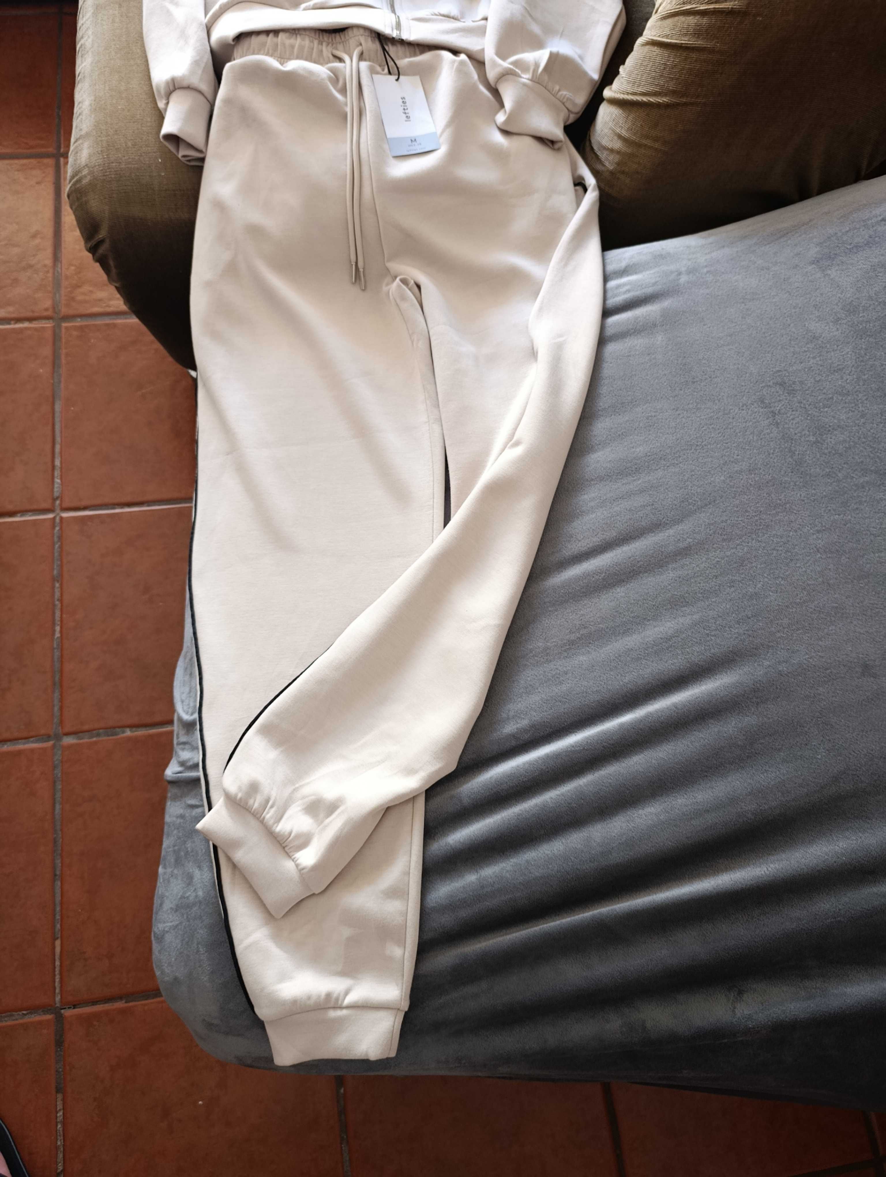 Fato treino feminino Lefties