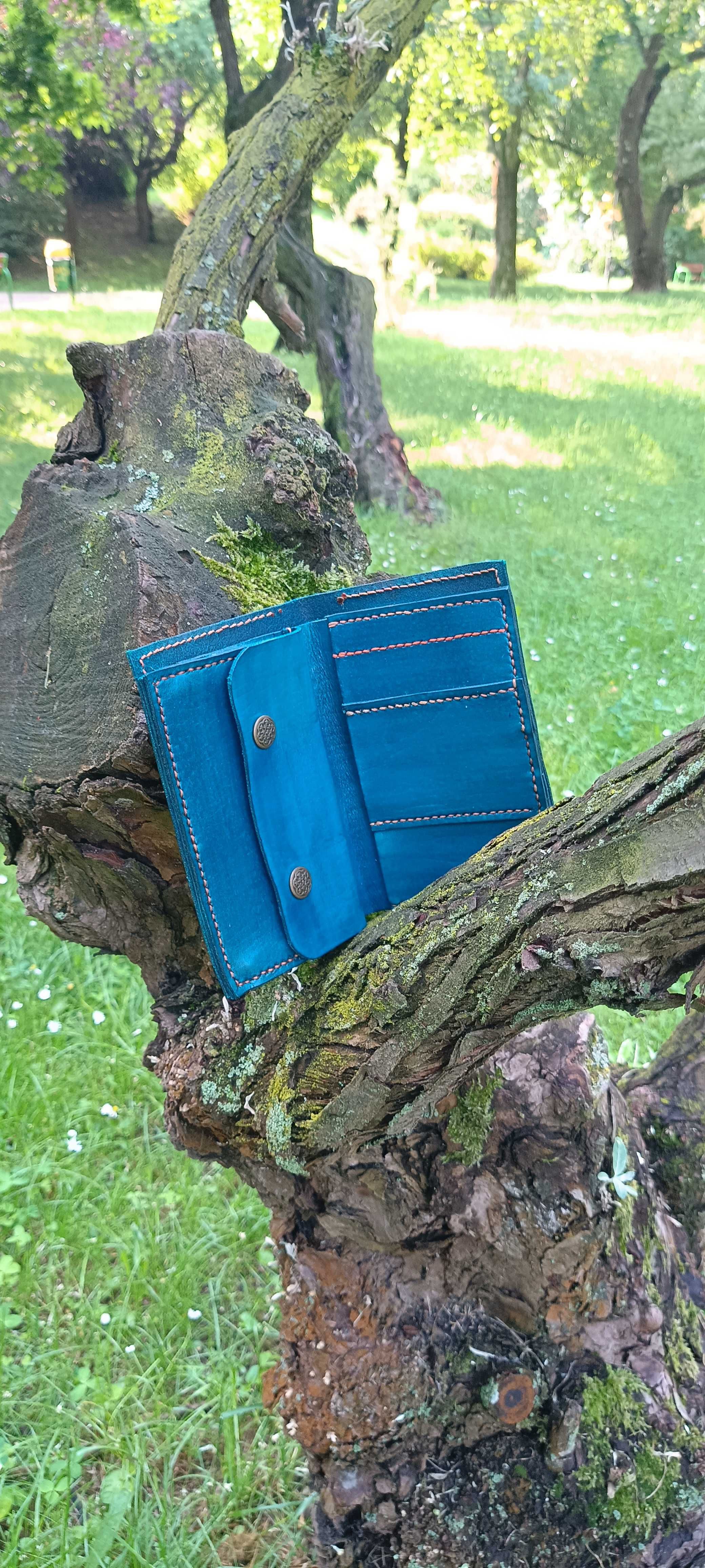 Ręcznie robiony portfel skórzany – naturalna skóra, unikat, handmade