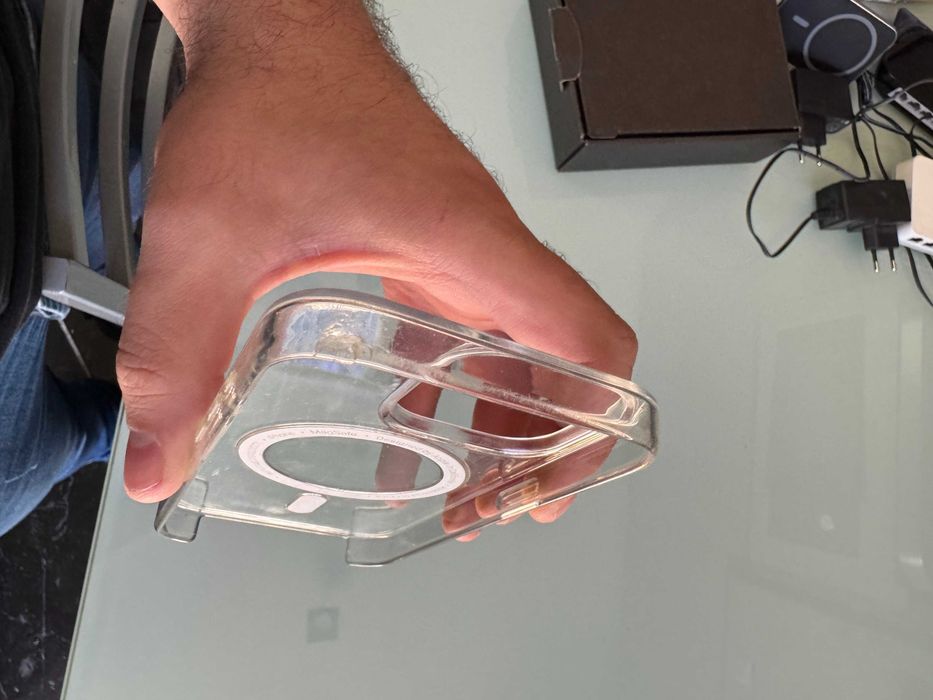 Capa Transparente MagSafe para iPhone 15 Pro