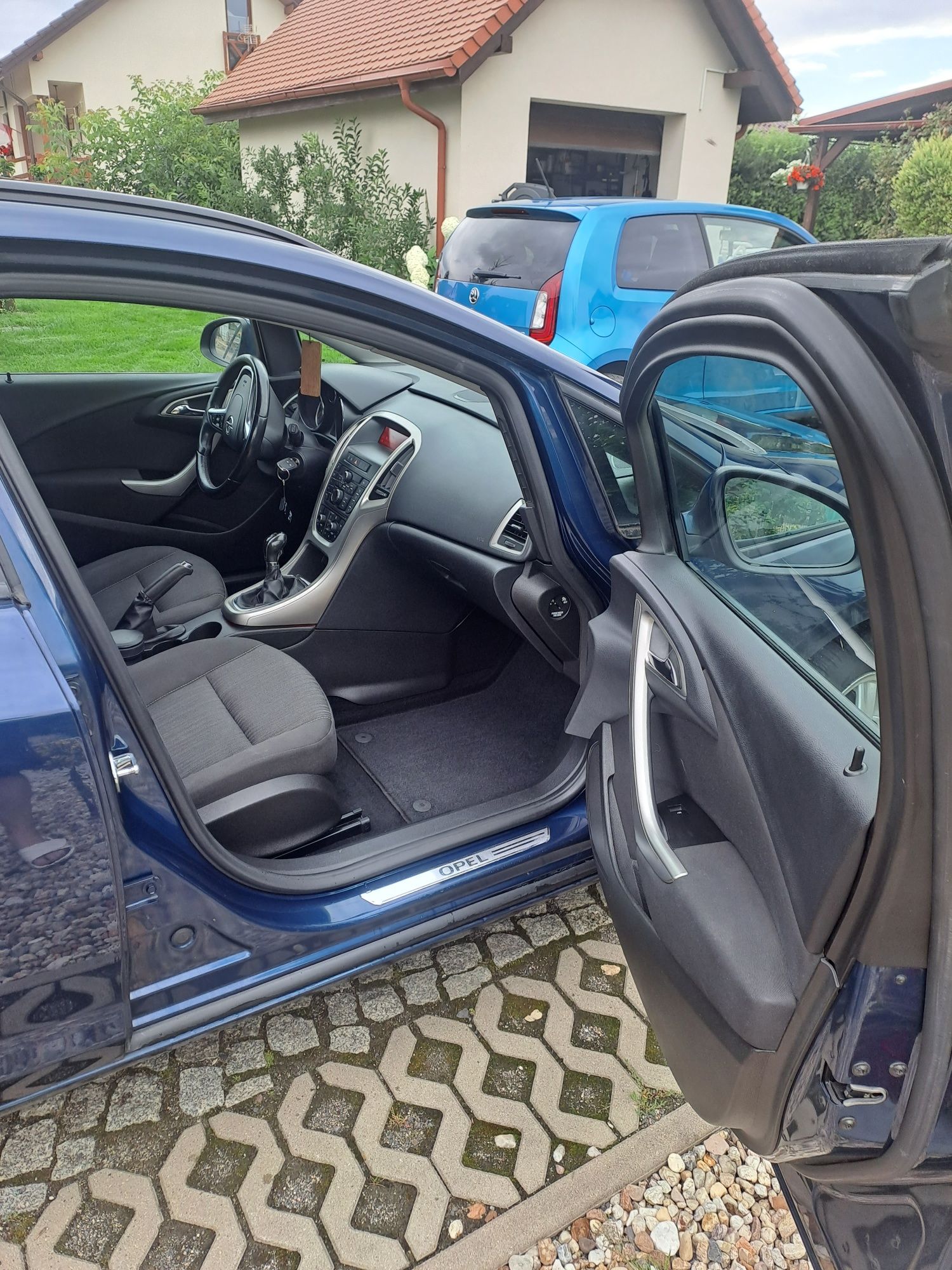 Opel Astra j 1.7 TDCI