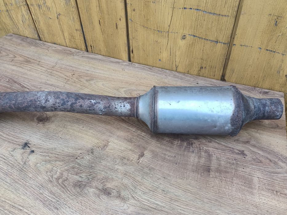 Rura wydechu przód z katalizatorem Opel Astra H 1.9 CDTI