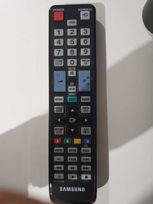 TV Samsung 32" em excelente estado