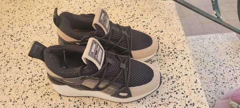 Sapatilhas Sixty Seven