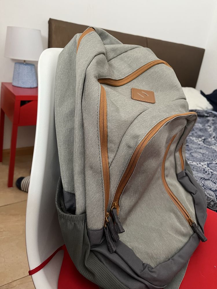 Mochila NOTE nova