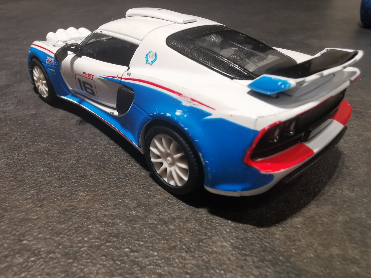 Lotus Exige Kinsmart 1:36