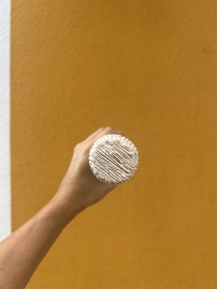 Poleiro em mineral para papagaio