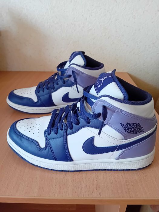 Продам кросівки Nike AIR JORDAN