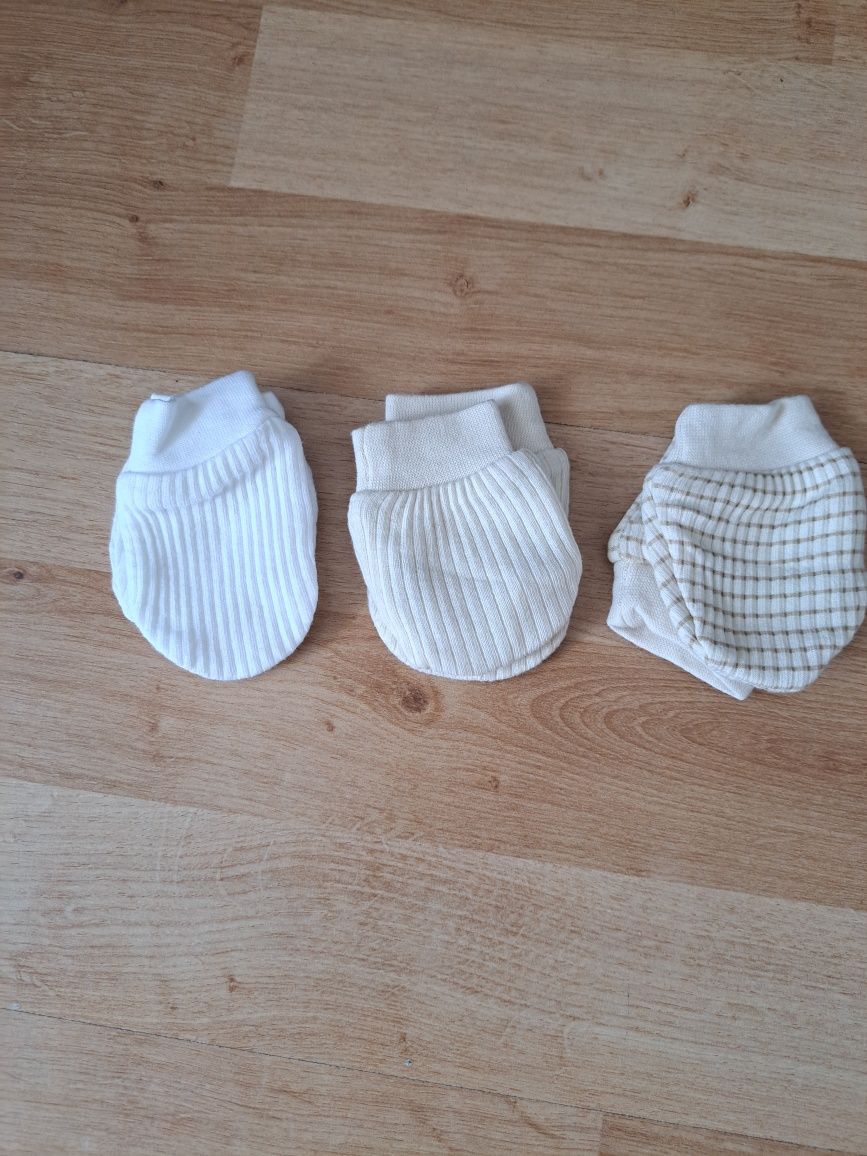 Paka ubrań dla noworodka r. 56