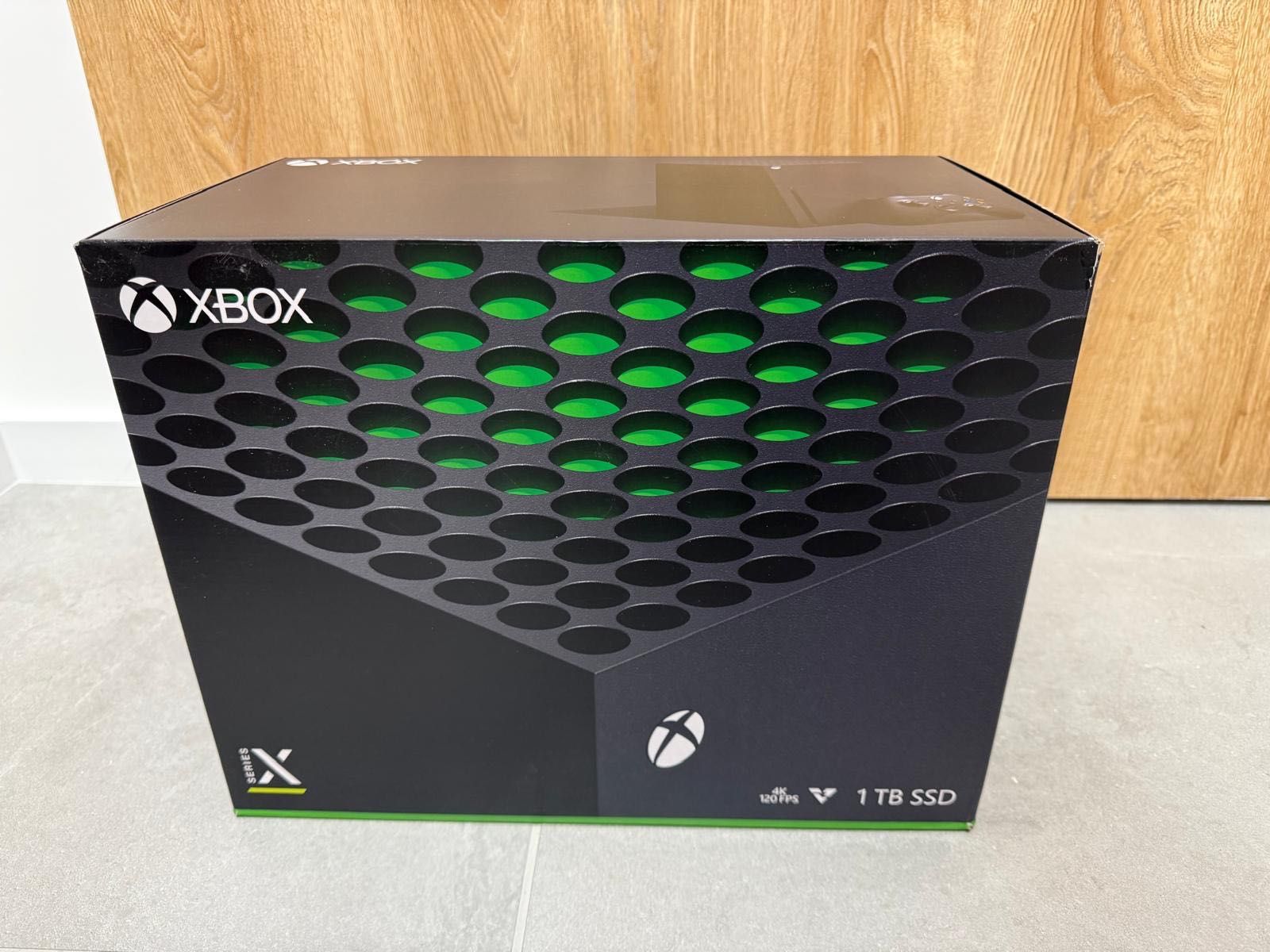 JAK NOWY ! Xbox Series X - 1 TB - na Gwarancji do 29.11.2026