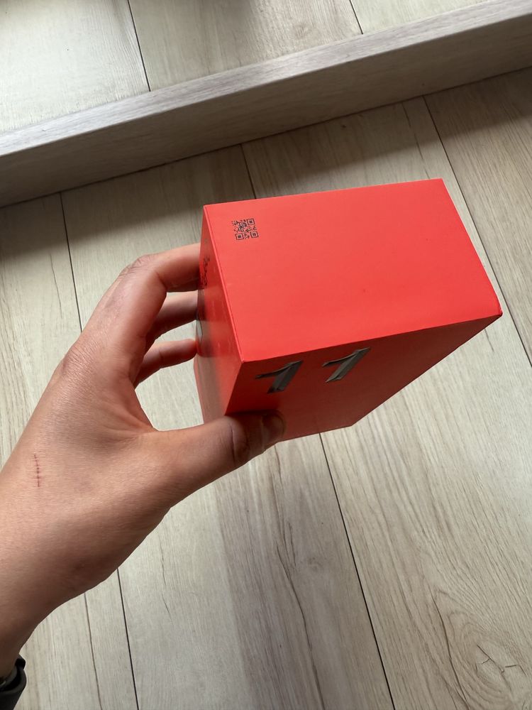 One Plus 11 5G 16/256 PLOMBA NOWY