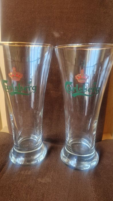 2 kufle, szklanki Carlsberg na piwo