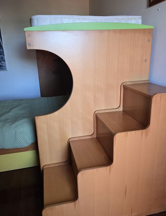 Quarto completo em bom estado