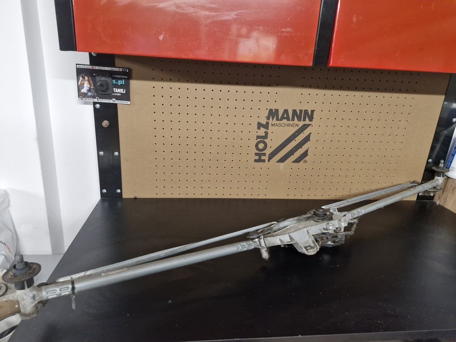 Mechanizm wycieraczek Astra J