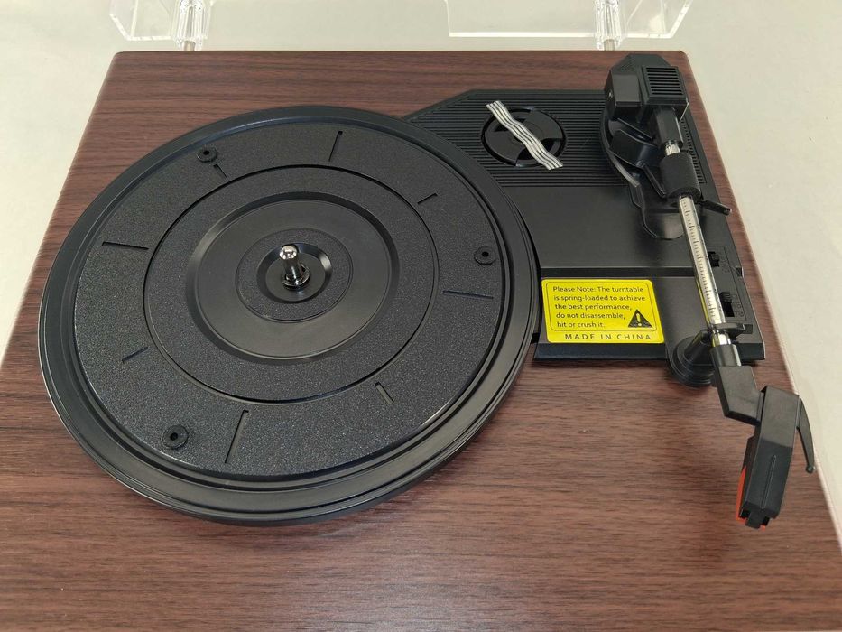 C253 Odtwarzacz A6 Retro Music System z USB i Głośnikami Styl Vintage