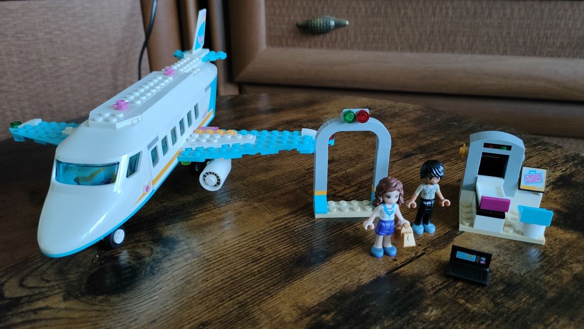 LEGO Friends 41100 samolot