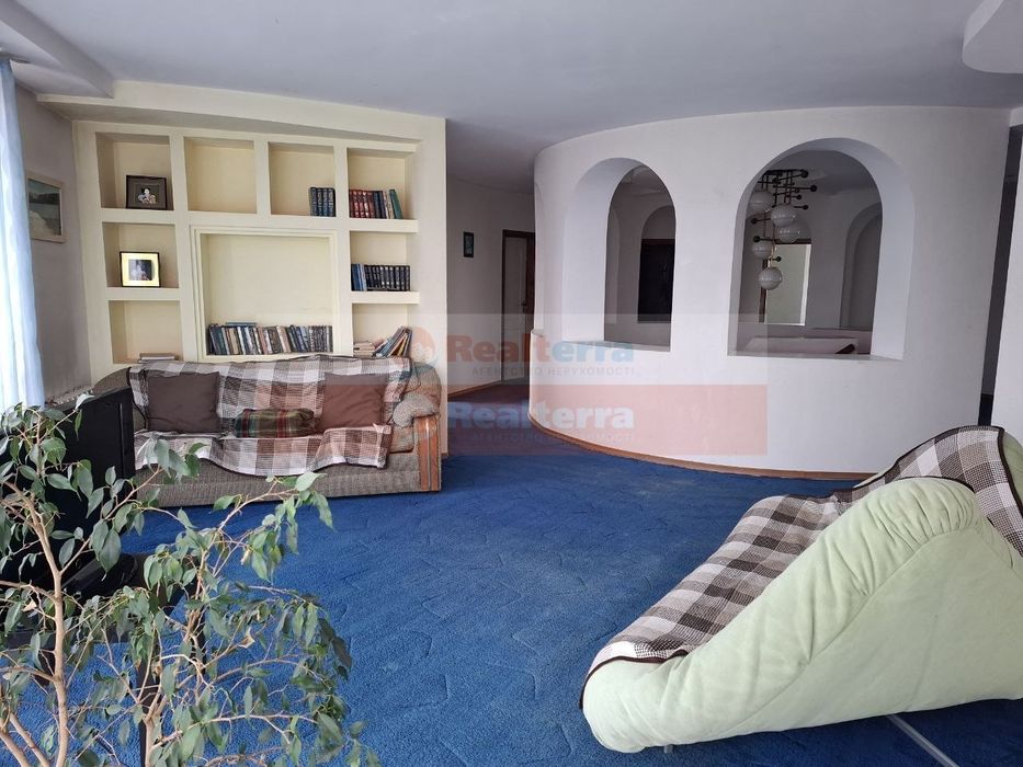 Без %. Продаж будинку 560м2 з гаражем, 70соток, Радомишль