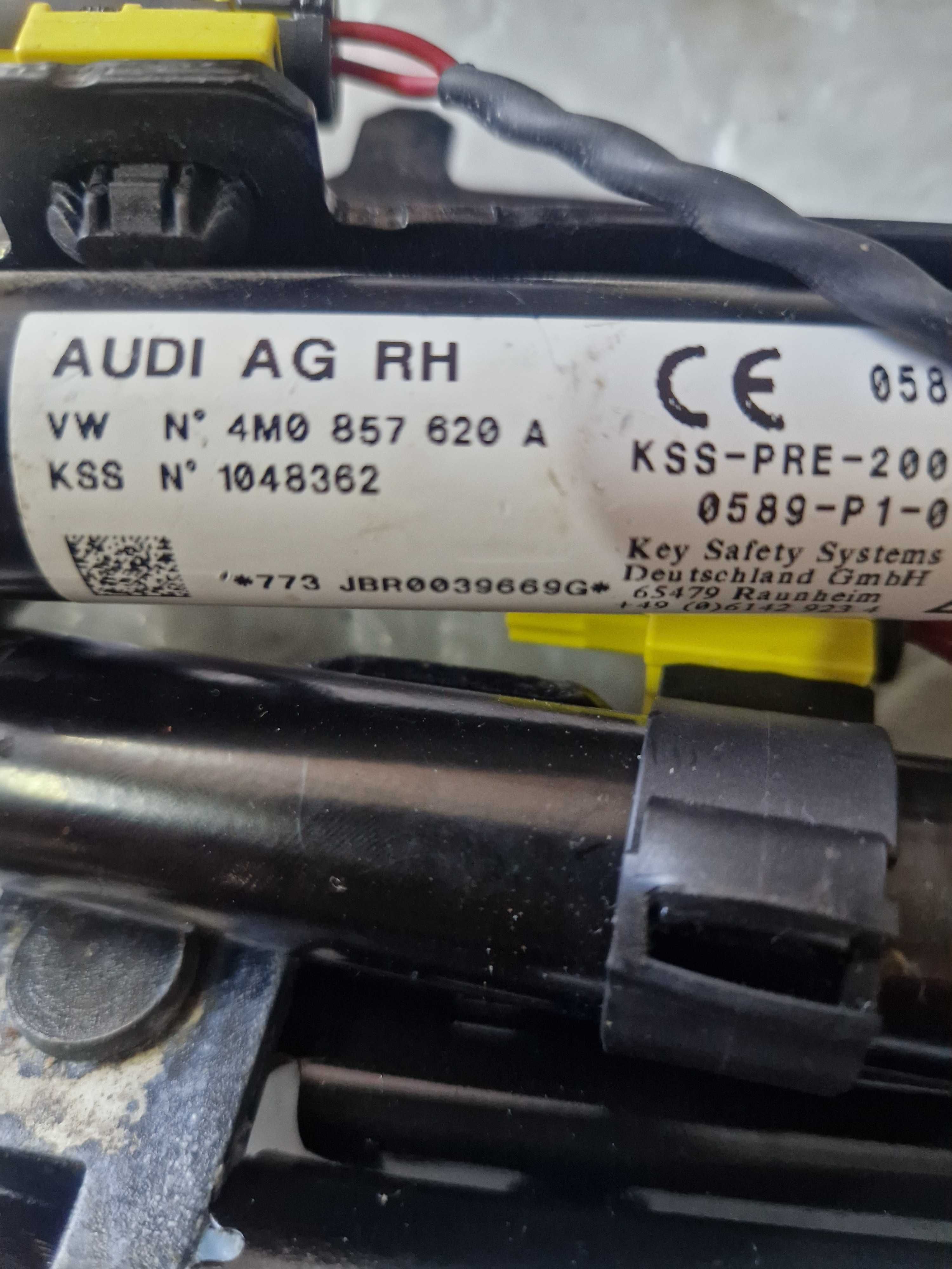 Паски безпеки до Aydi Q7 4M0/Q5 80A Натягувачі пасків безпеки.