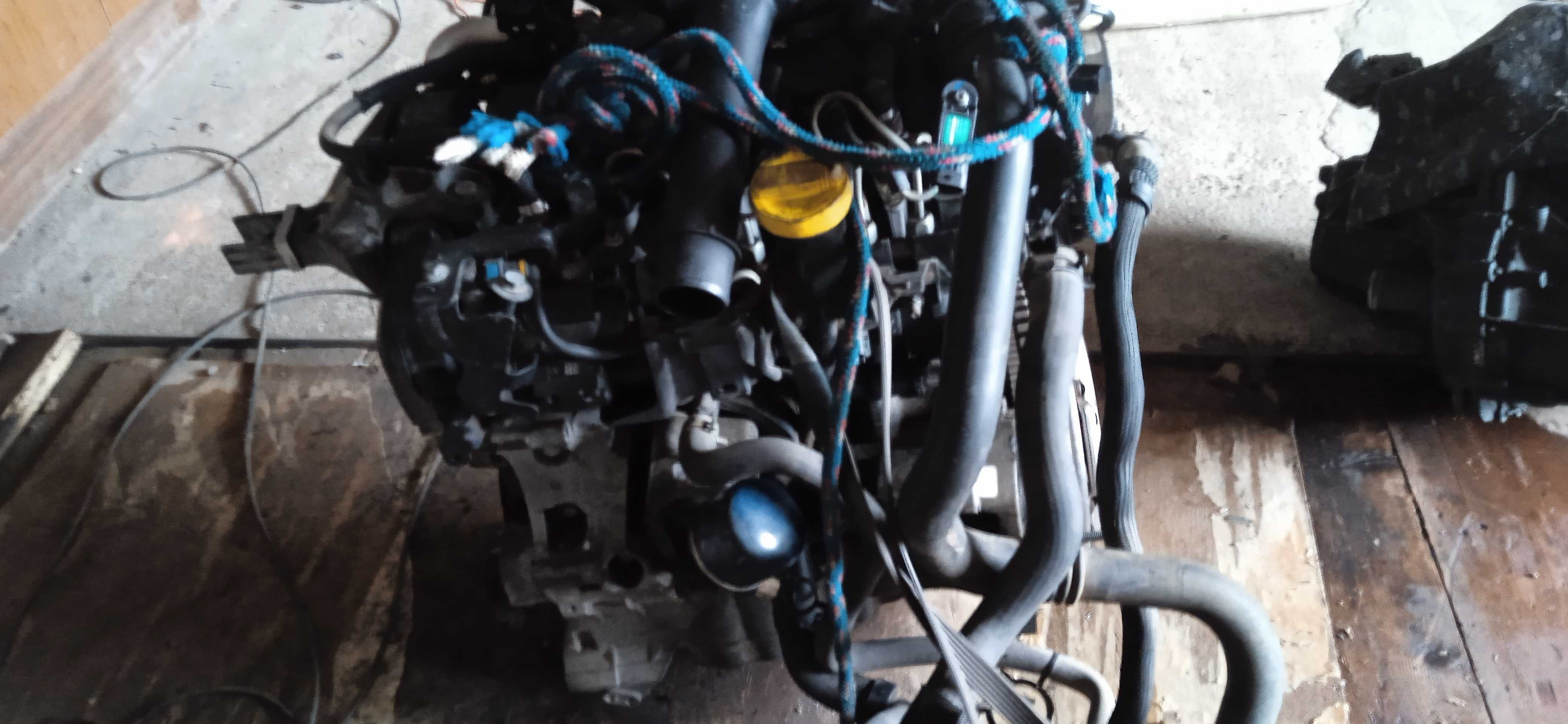 двигатель Nissan Juke 2012 1,6 бен.1,5диз К9К