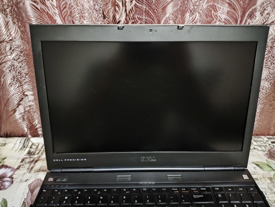 Dell Precision M4600 I7-2760QM, 16 GB, 256 SSD+500 HDD, nVidia 2 GB