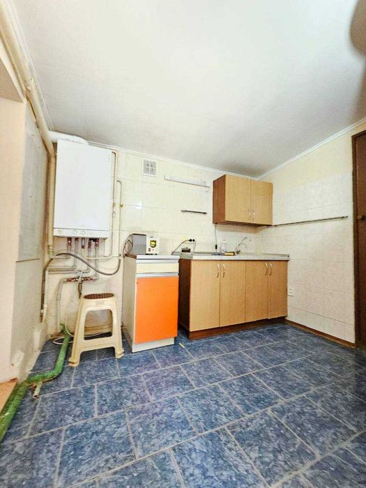 Будинок в Великодолинському