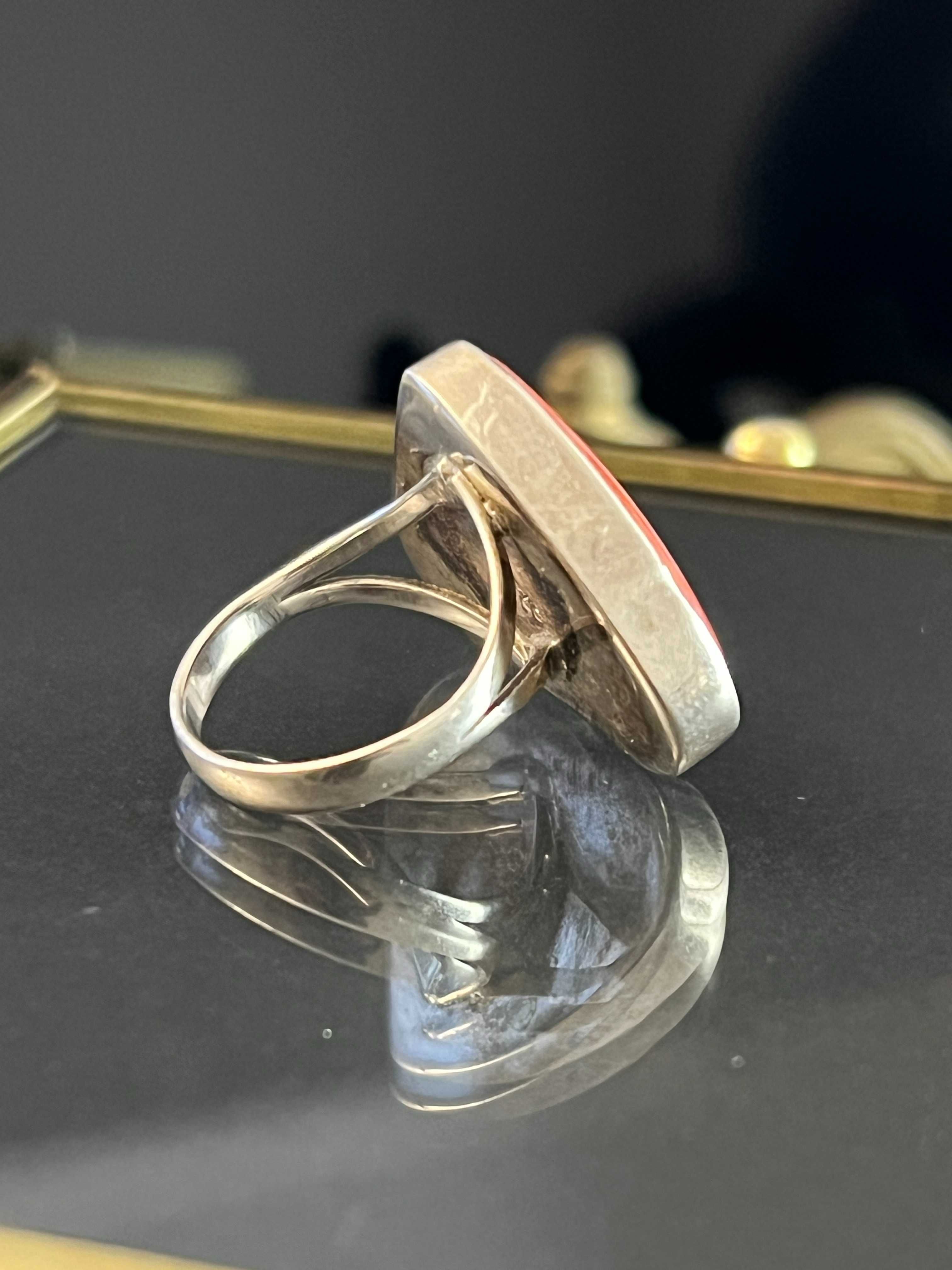 Srebro - Srebrny pierścionek z Czerwonym Jaspisem - próba 925