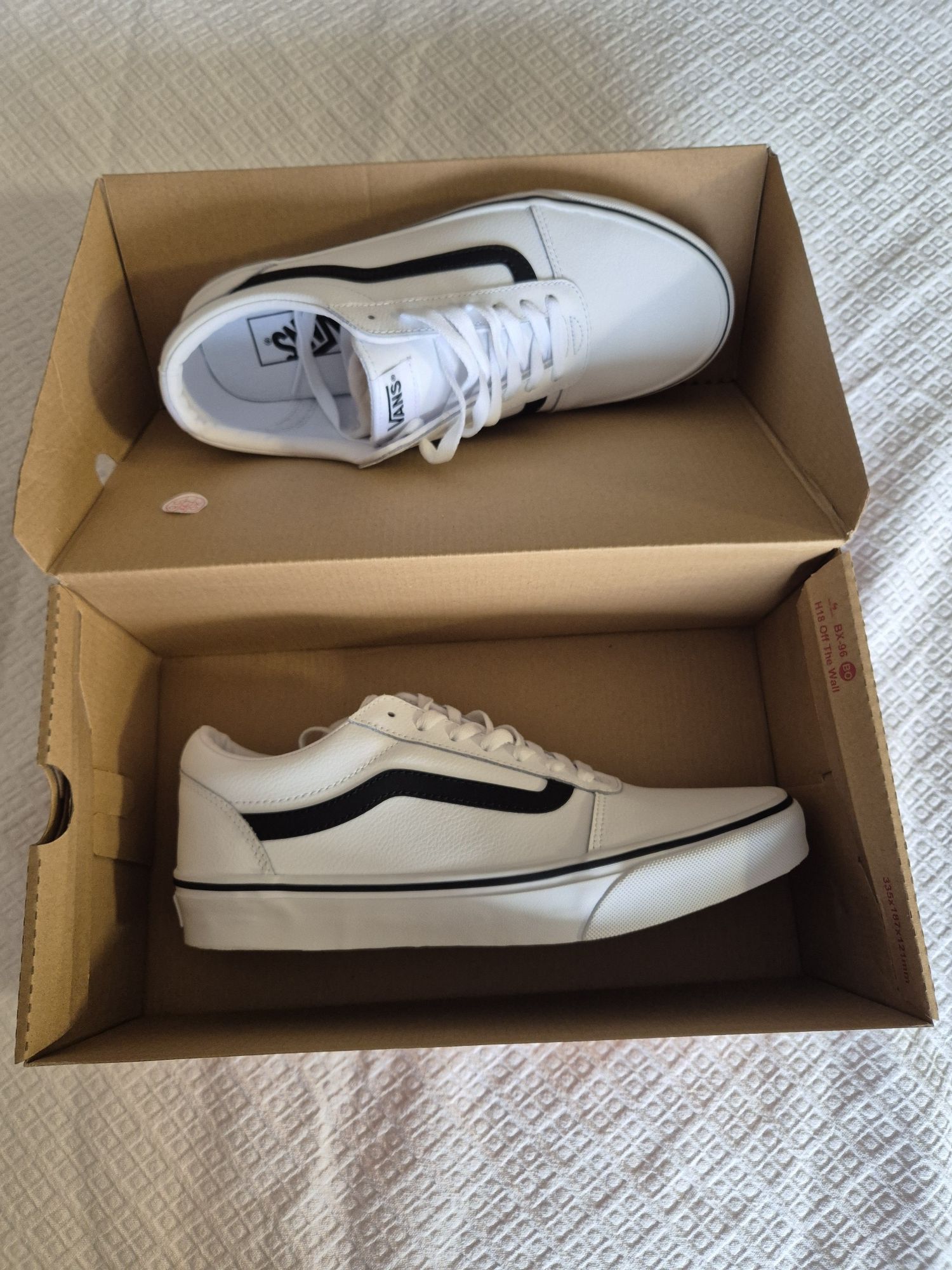 Ténis VANS originais e novos, em Pele, n⁰ 42,5.