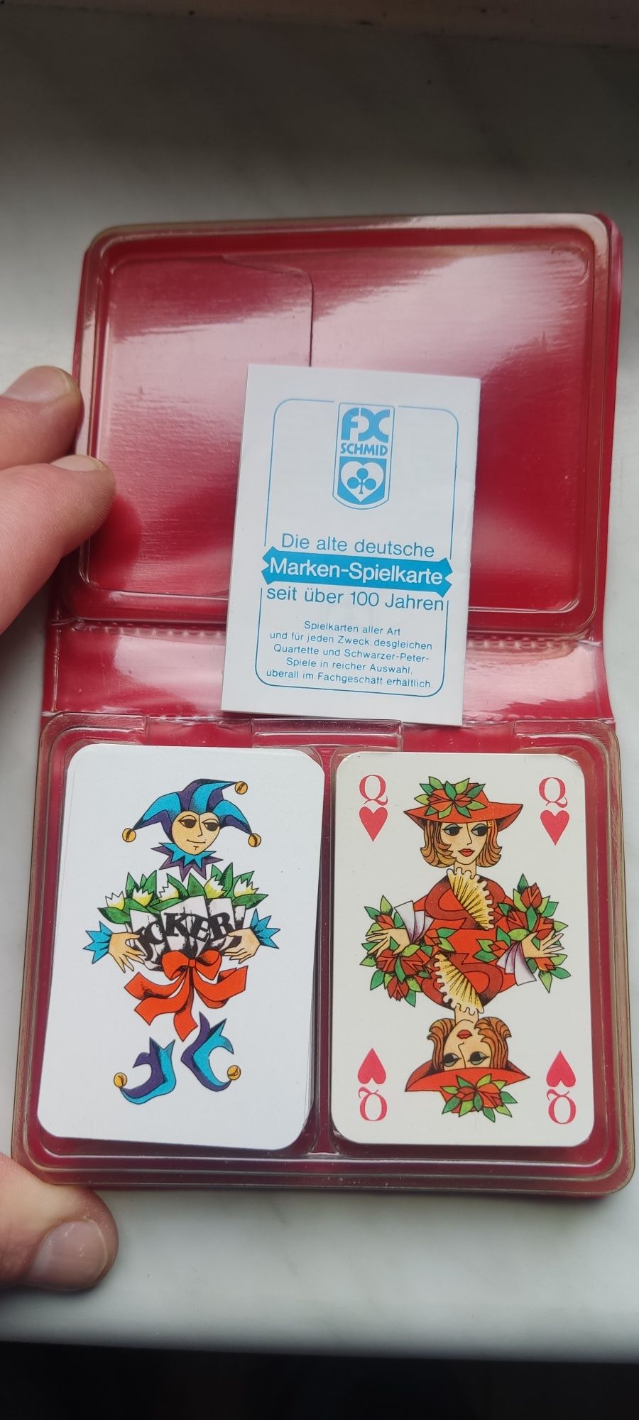 Stare 4 zestawy po 2 talie kart do gry w pasjansa itp.