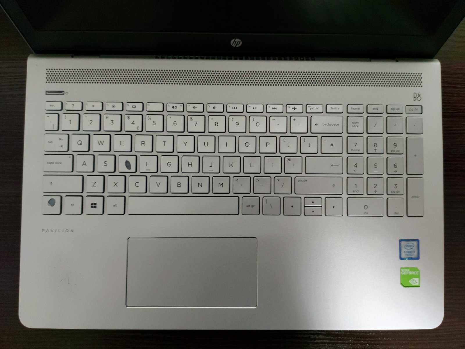 Ноутбук HP Pavilion - 15-cc076sa