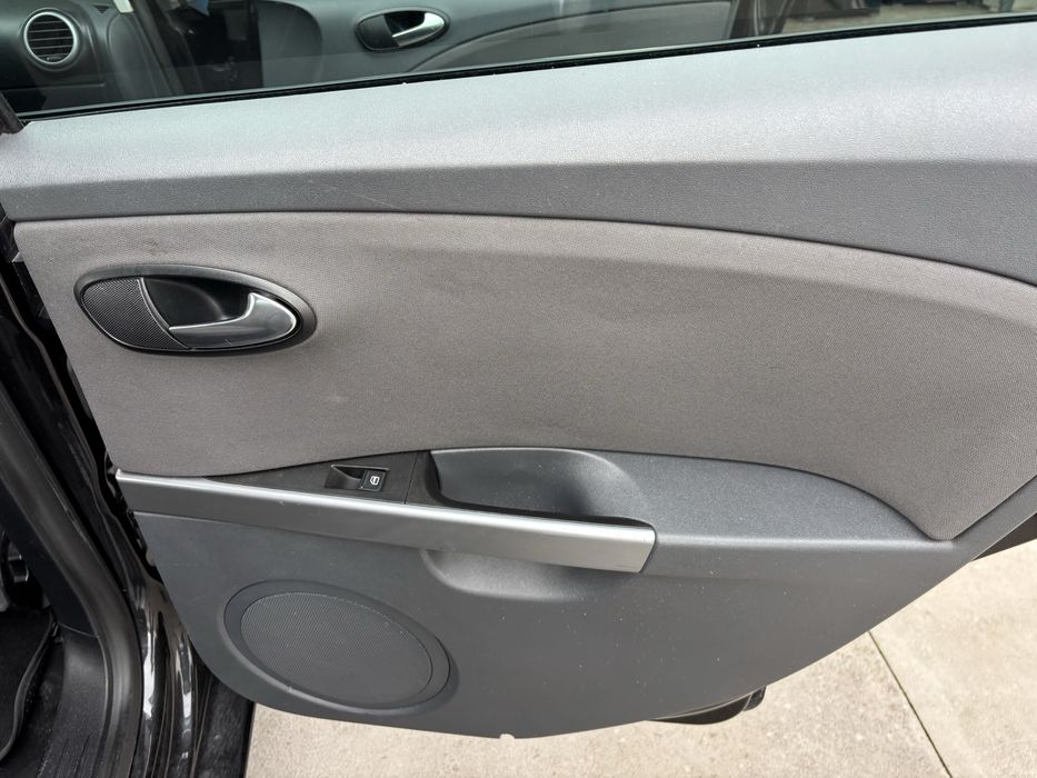 Conjunto de Bancos SEAT LEON 1P1 + forras portas