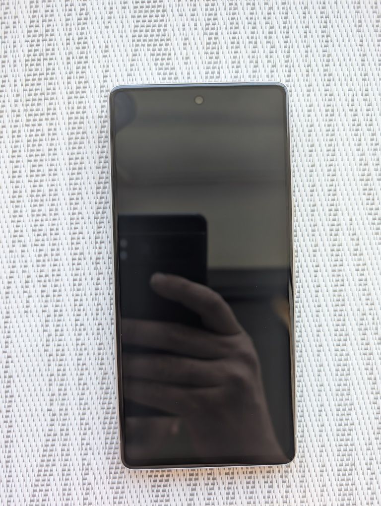 Google Pixel 7 8/128 GB Snow Neverlock Гарантія