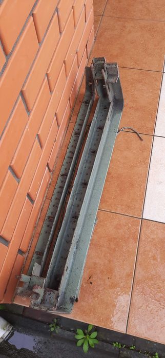 Продам кутник металевий