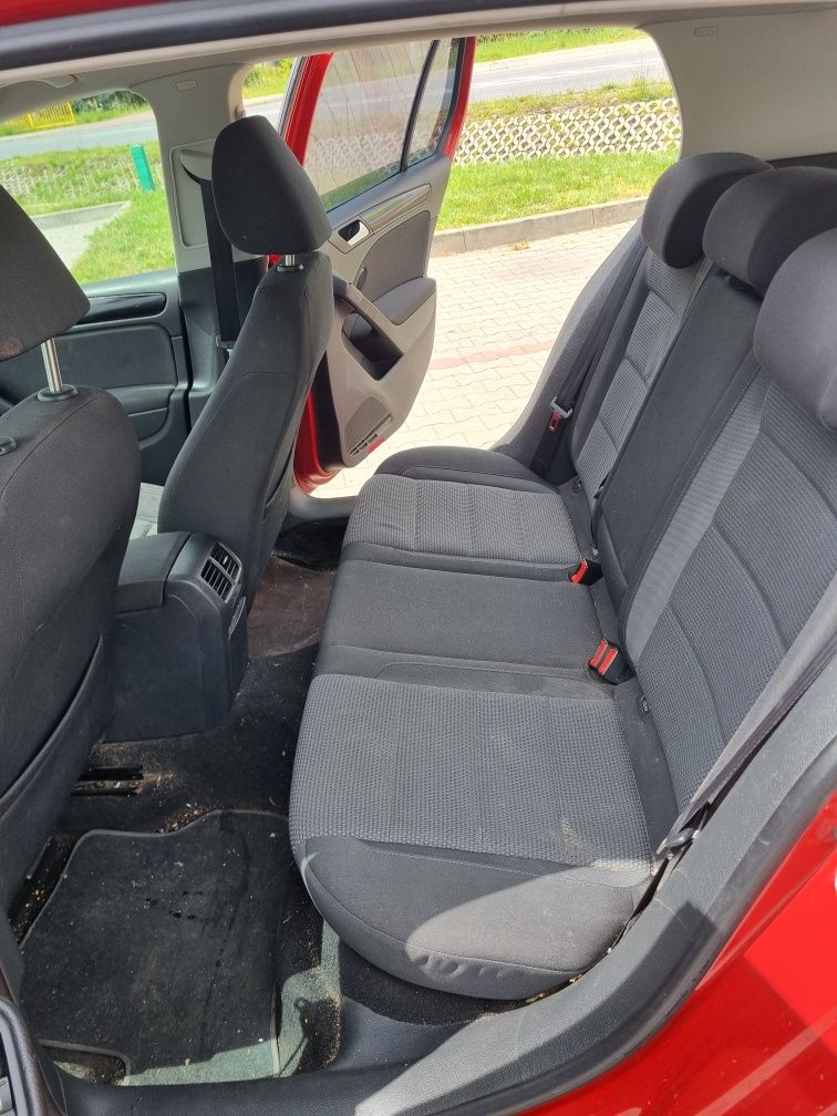 Volkswagen Golf 6 1.6Mpi uszkodzony, jeżdżący