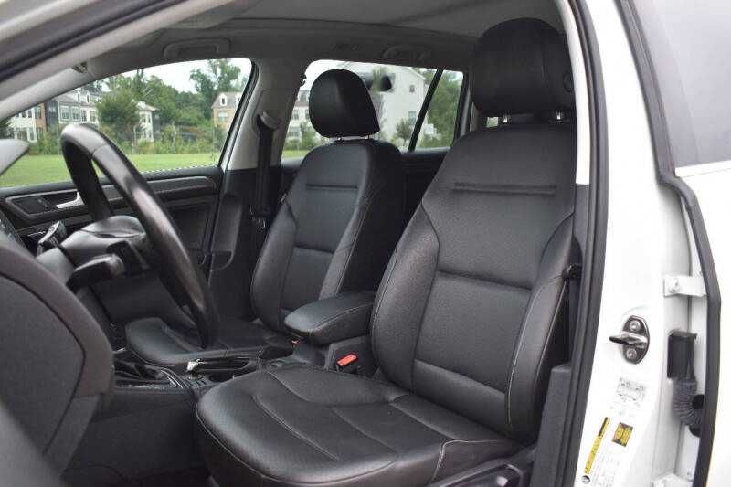 2017 Volkswagen Golf Alltrack TSI SE 4Motion