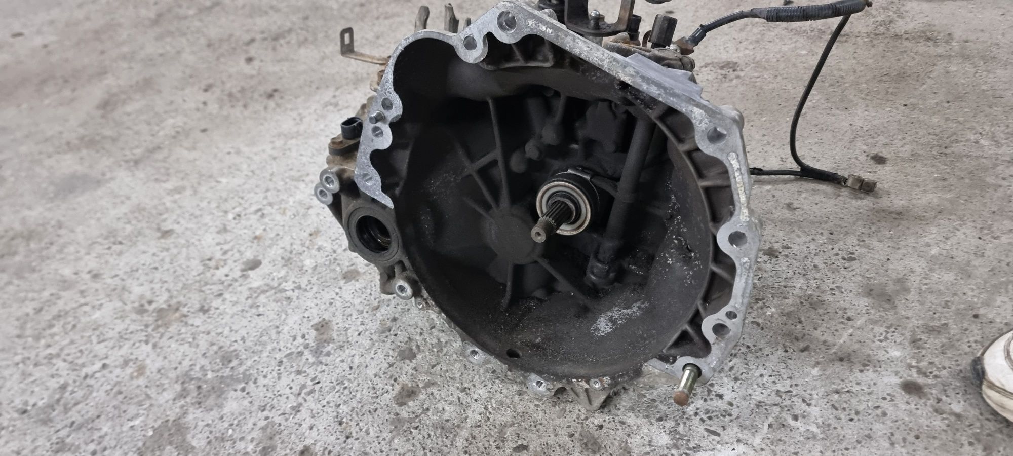 Skrzynia biegów suzuki swift 1.5 16v 2006r Jak nowa Gwarancja