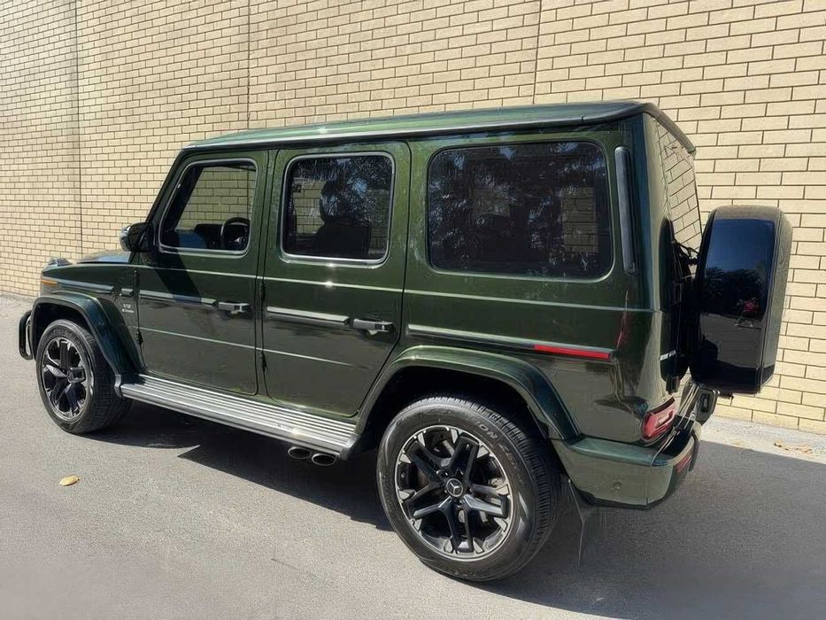 Mercedes-Benz G-Class AMG G 63 4MATIC      2021