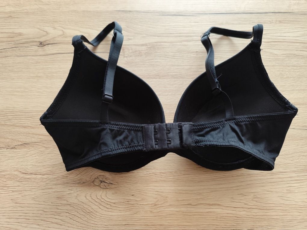 Biustonosz, stanik Push Up Hunkemöller; roz. 70C/32C