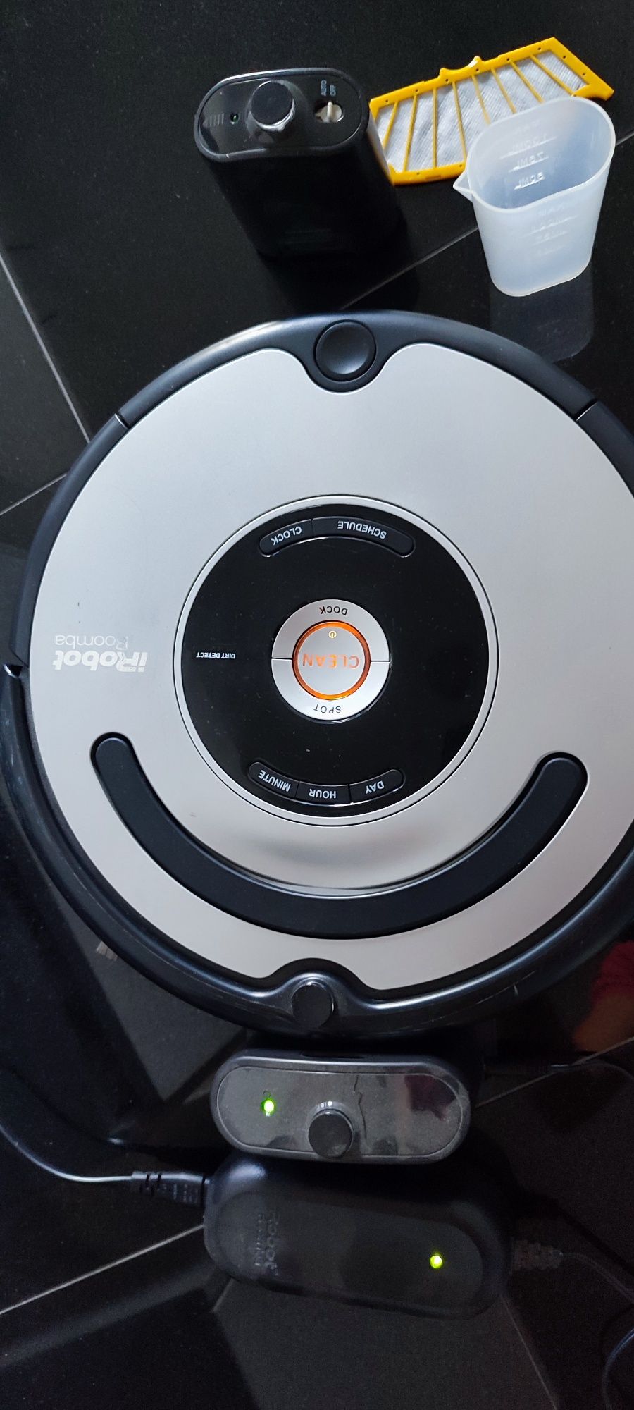 Aspirador iRobot Roomba 555