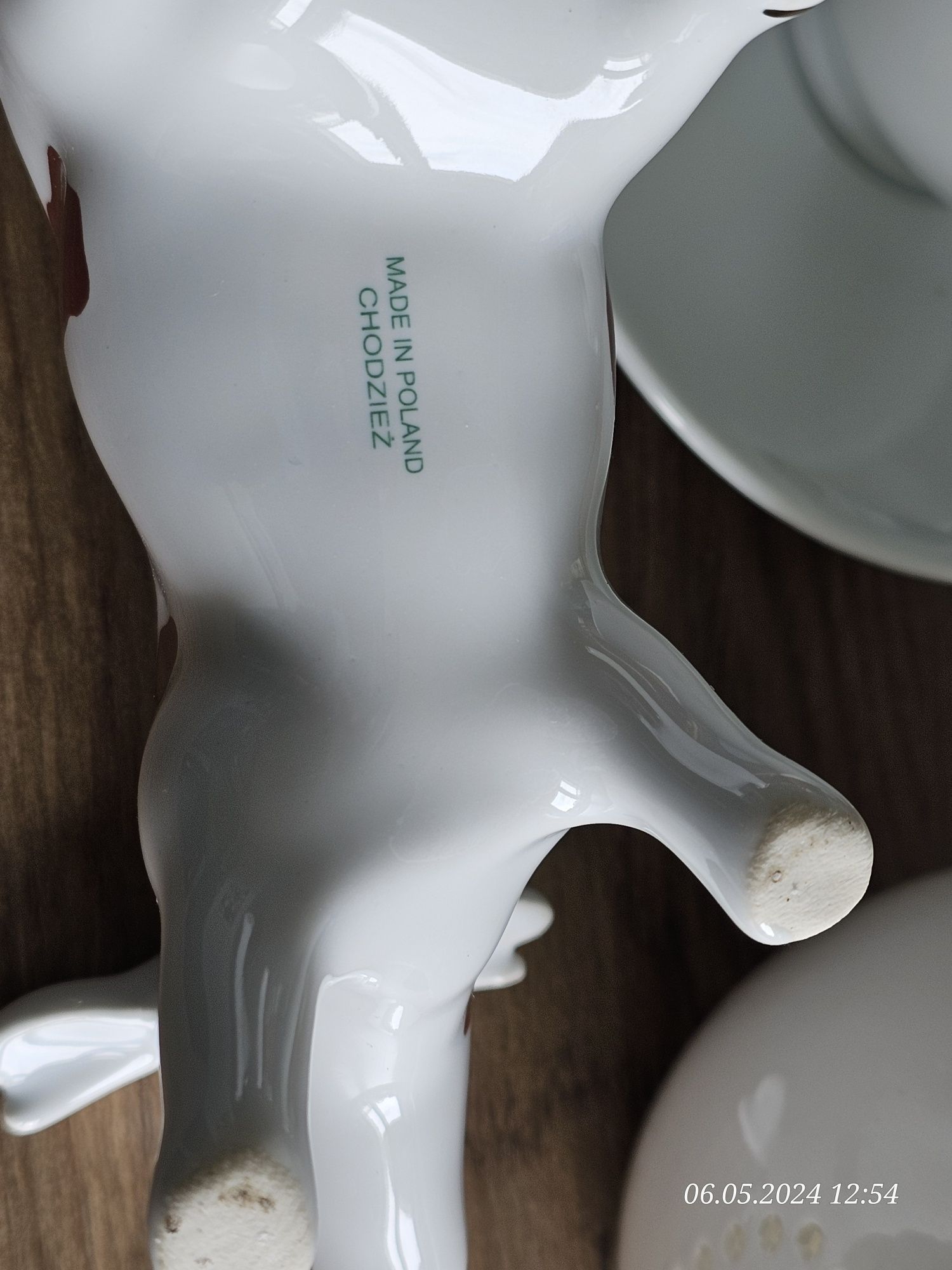 Porcelanowa krowa mlecznik. Made in Poland