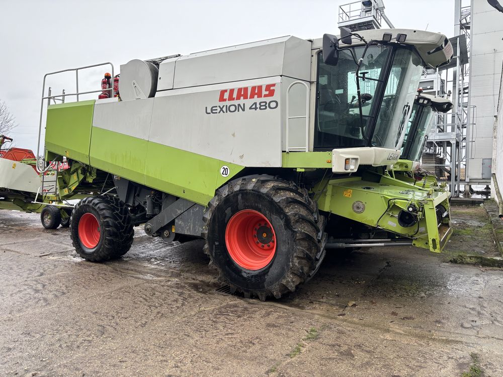 Claas Lexion 480 + C900