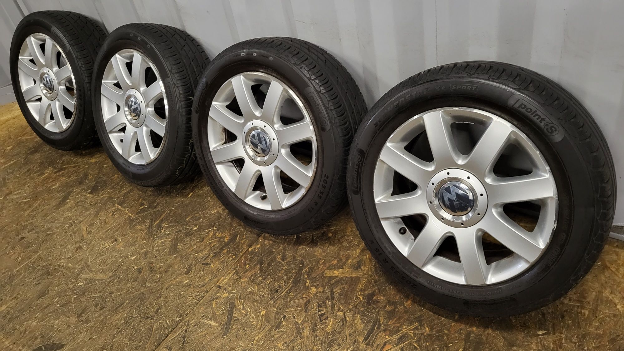 Alufelgi Vw 16 5x112 z oponami 205/55 R16 Touran Golf 5 6 Passat