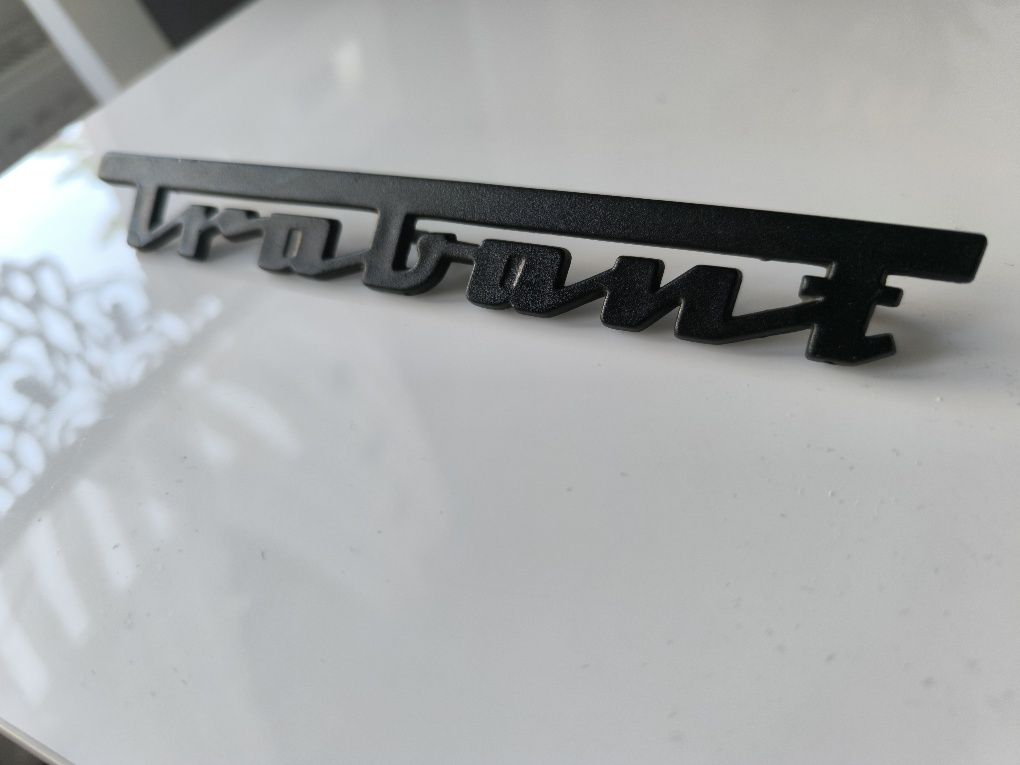 Emblemat znaczek trabant w bardzo dobry stanie