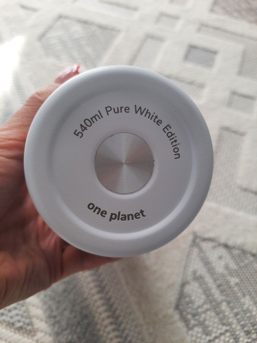 Bidon butelka termos ze słomką  540 ml